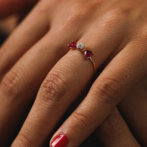 Rosy bed ring