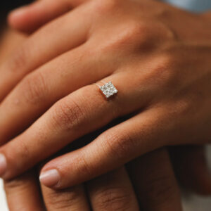 Square it off Invisible Ring