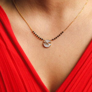 Mother of pearl Mangalsutra pendant